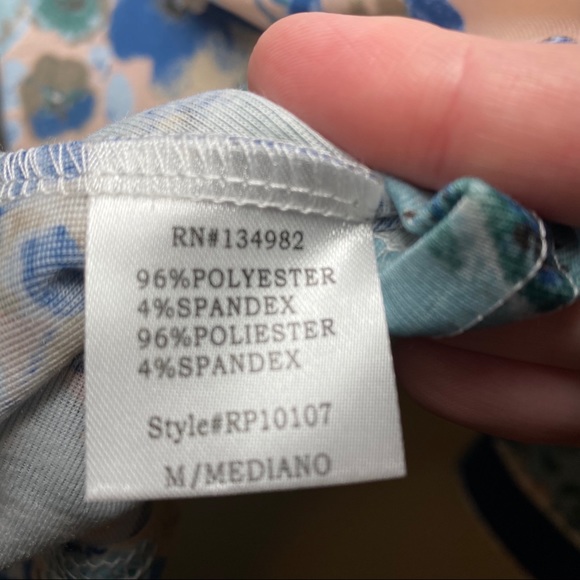 🔥SOLD🔥 Peach Floral Boutique Top Small - Picture 7 of 8